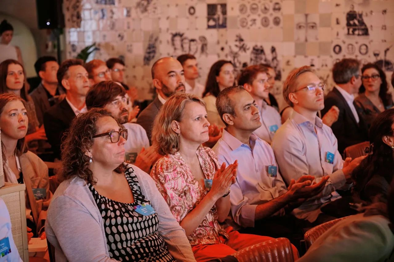 IMG_1033.JPG IMG_1033.JPG